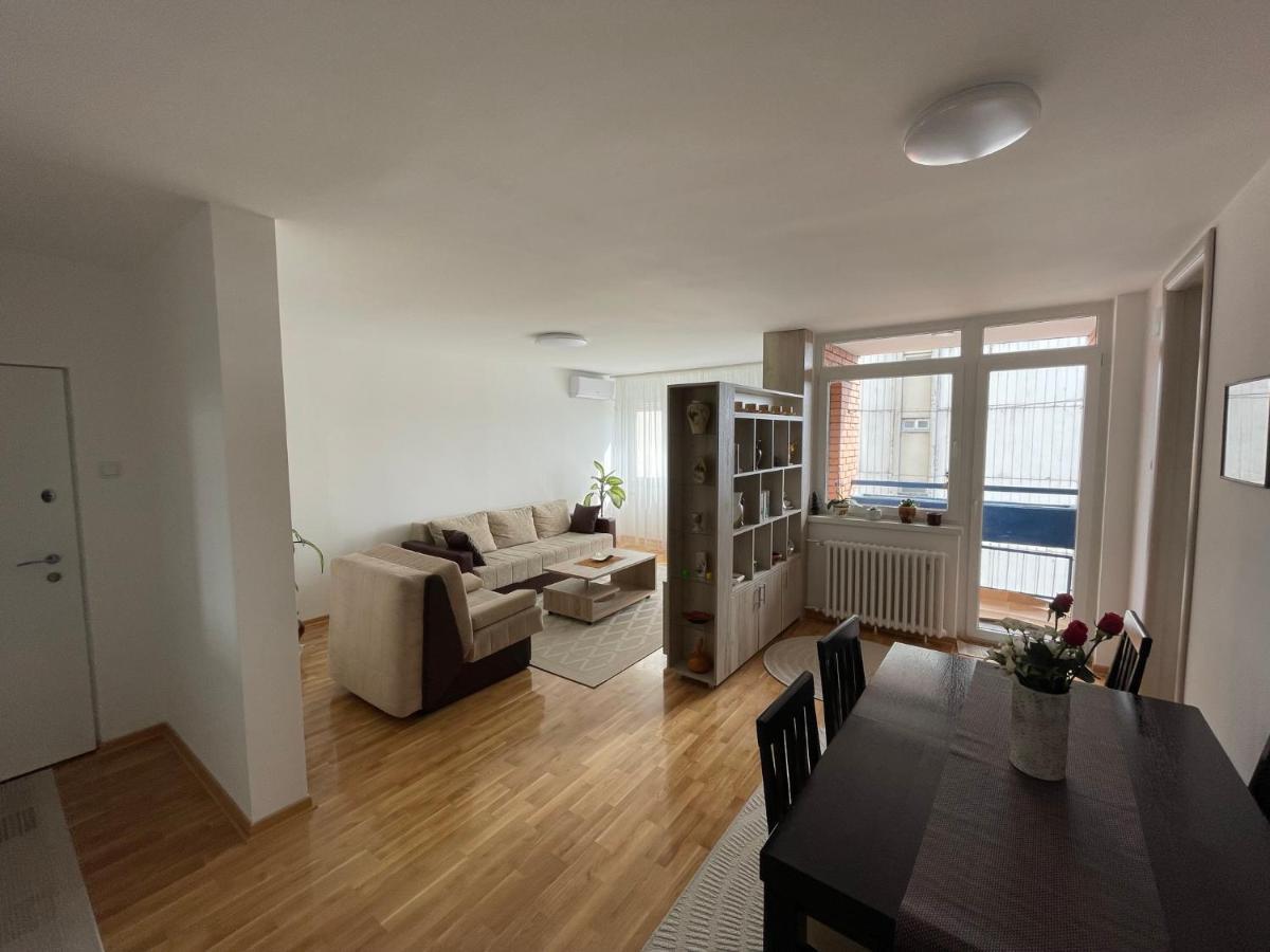New Belgrade Apartment מראה חיצוני תמונה