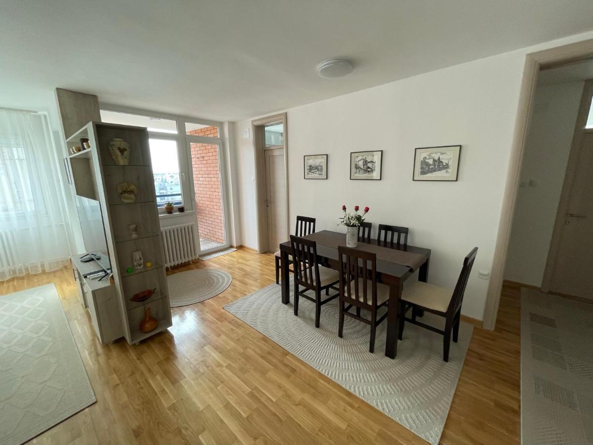 New Belgrade Apartment מראה חיצוני תמונה